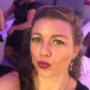 Meet your Posher, Molly